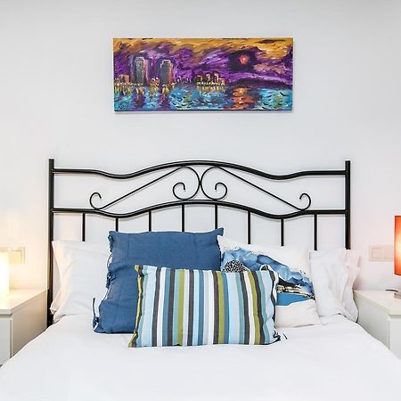 Apartamento Baba Оспиталет де Лобрегат Екстериор снимка