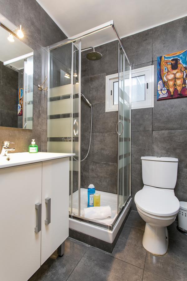 Apartamento Baba Оспиталет де Лобрегат Екстериор снимка