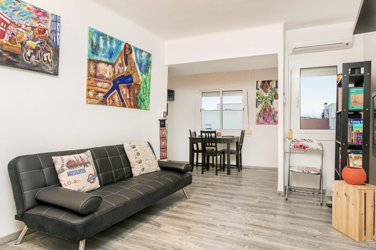 Apartamento Baba Оспиталет де Лобрегат Екстериор снимка