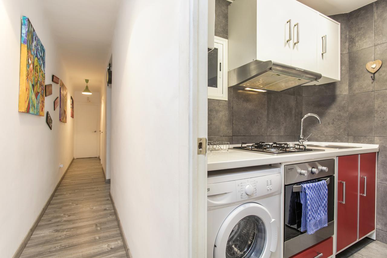 Apartamento Baba Оспиталет де Лобрегат Екстериор снимка