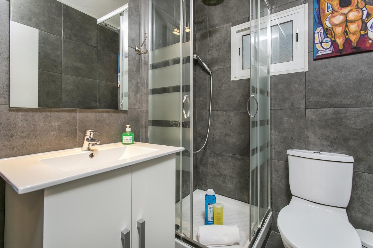 Apartamento Baba Оспиталет де Лобрегат Екстериор снимка